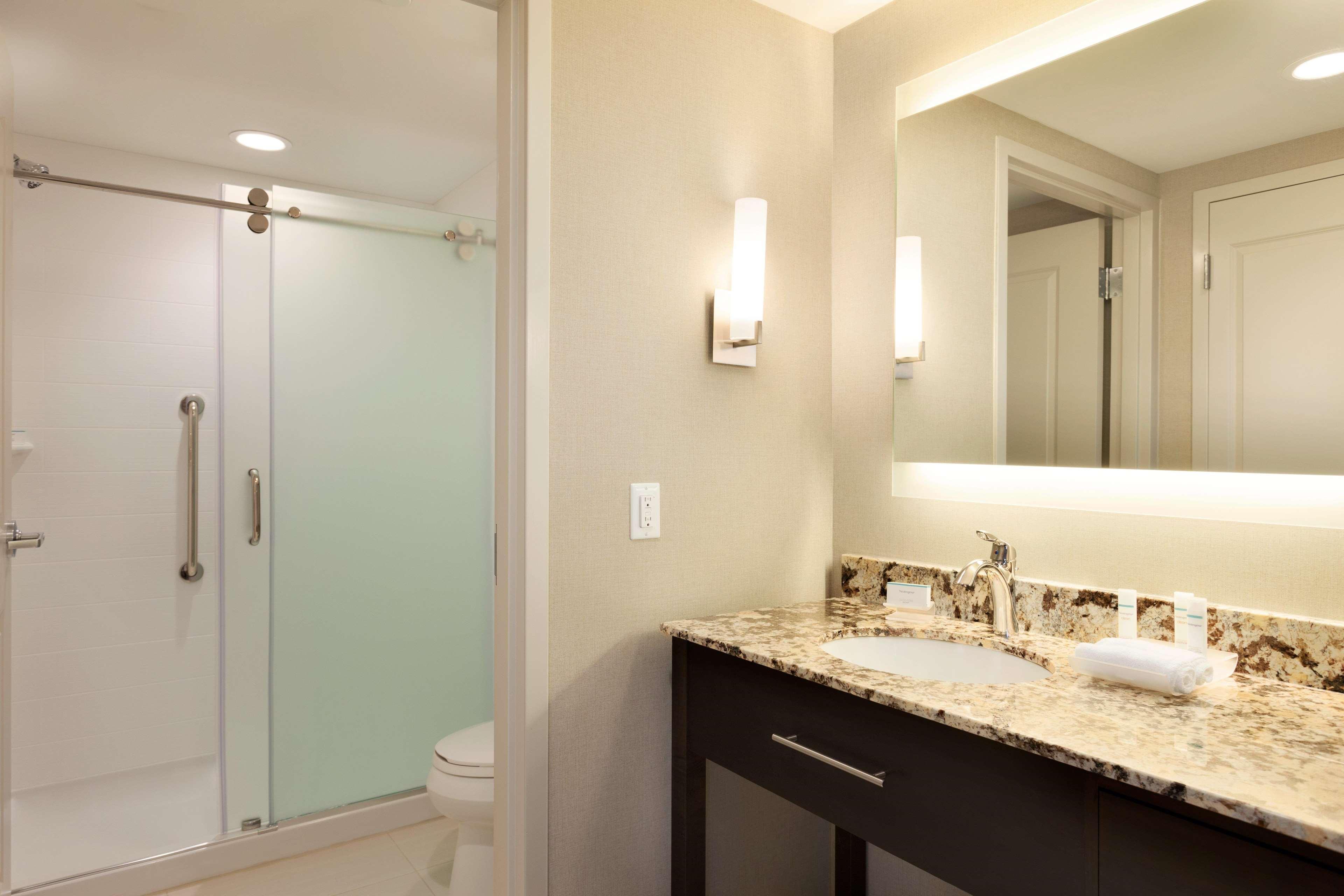 Homewood Suites By Hilton Frederick Exterior foto