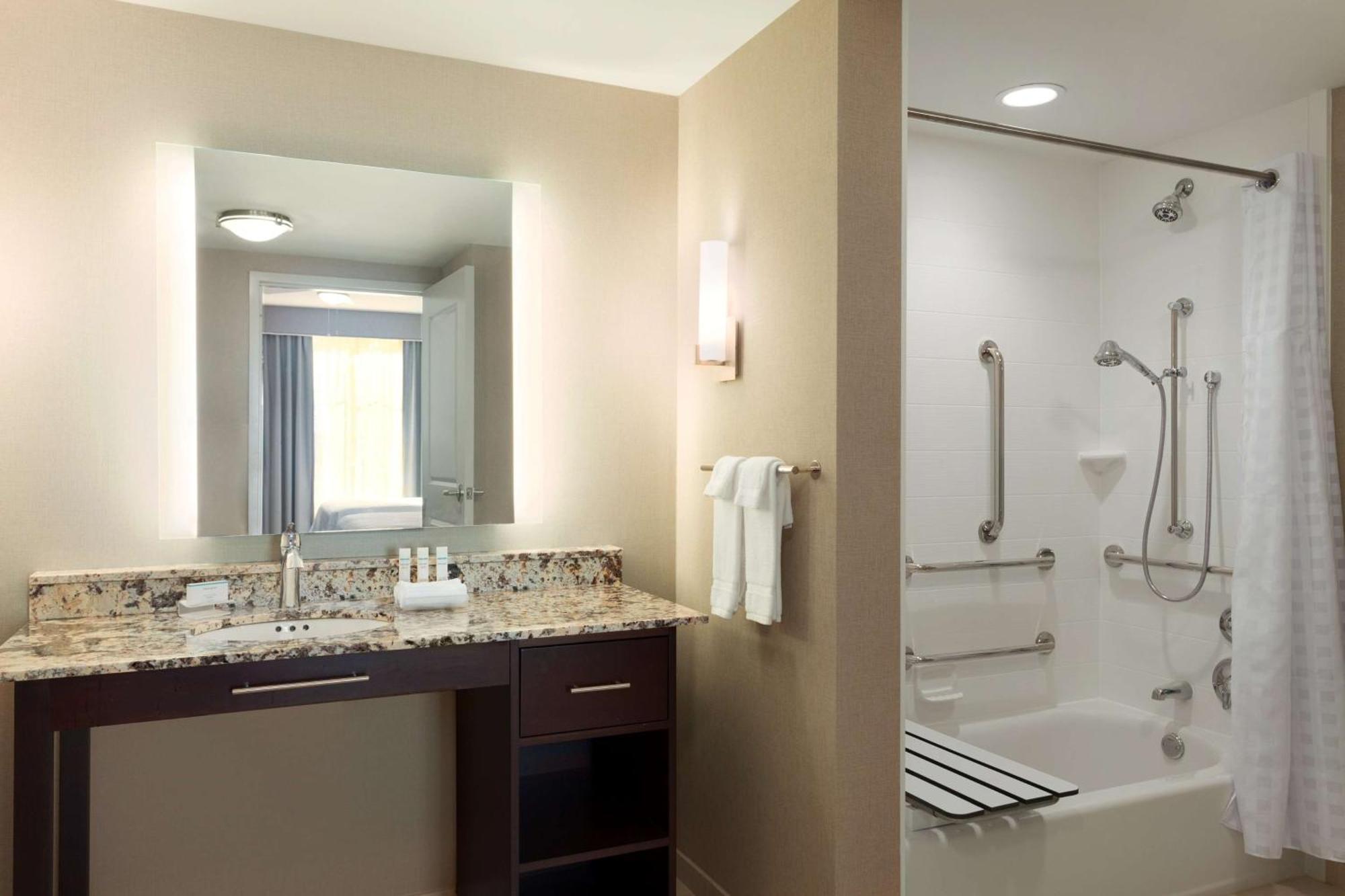 Homewood Suites By Hilton Frederick Exterior foto